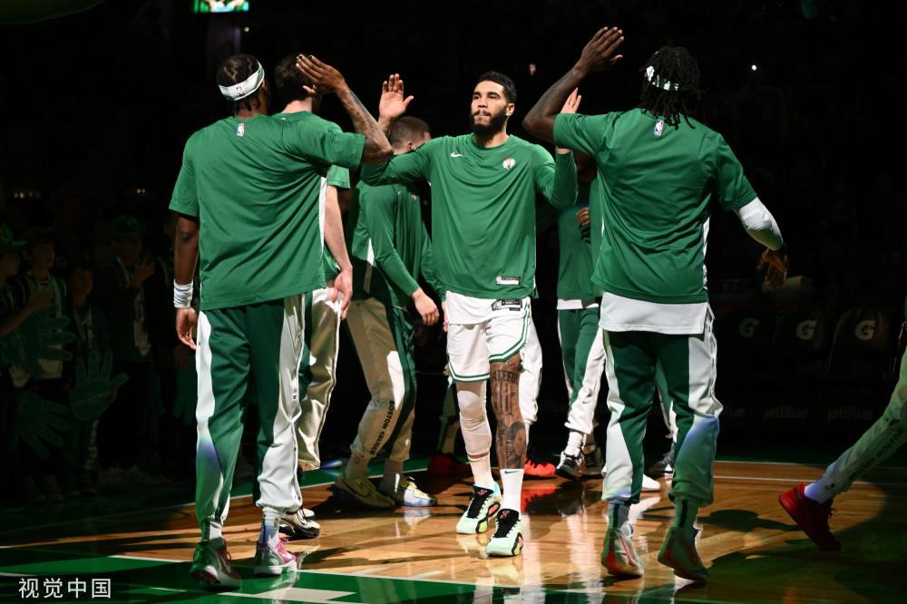 更是对目前 更是对目前