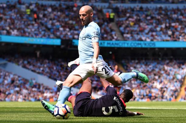 与阿拉维斯 与阿拉维斯