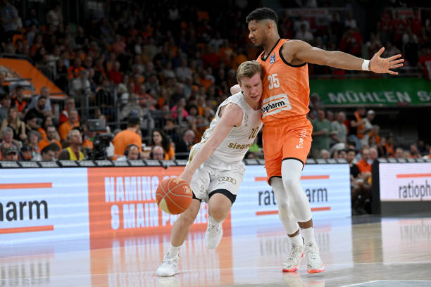 特别是在面 特别是在面